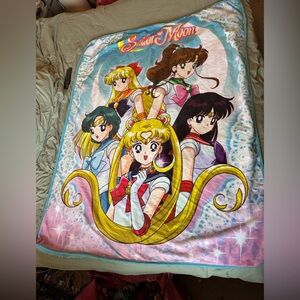 Sailor Moon Fleece Blanket - Multicolor